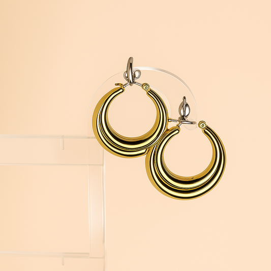 Oplique By Vineeta Golden Stainless Steel Teardrop Hoop Earrings – Anti‑Tarnish