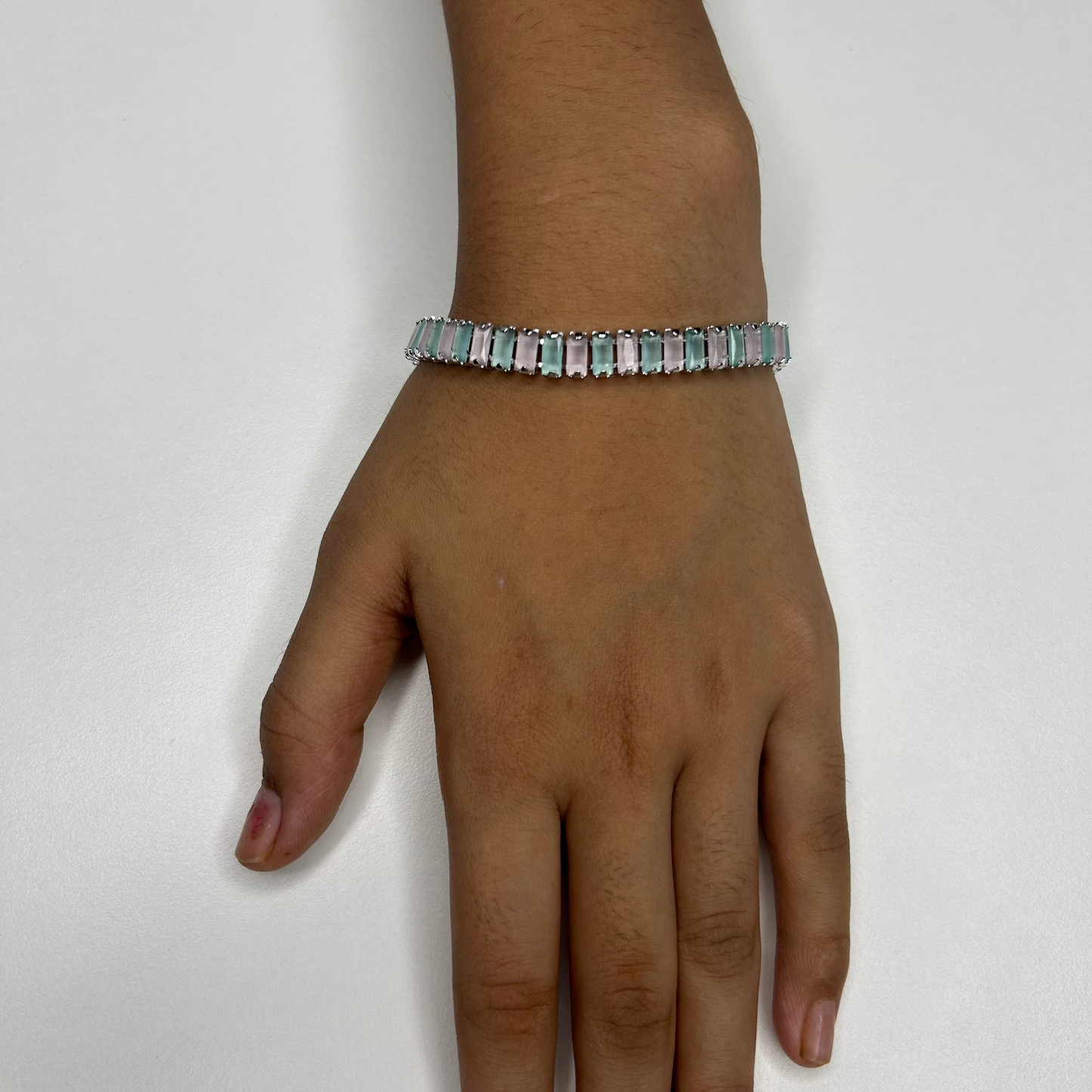 Oplique by Vineeta Stainless Steel Link Bracelet – Modern Minimalist Chic