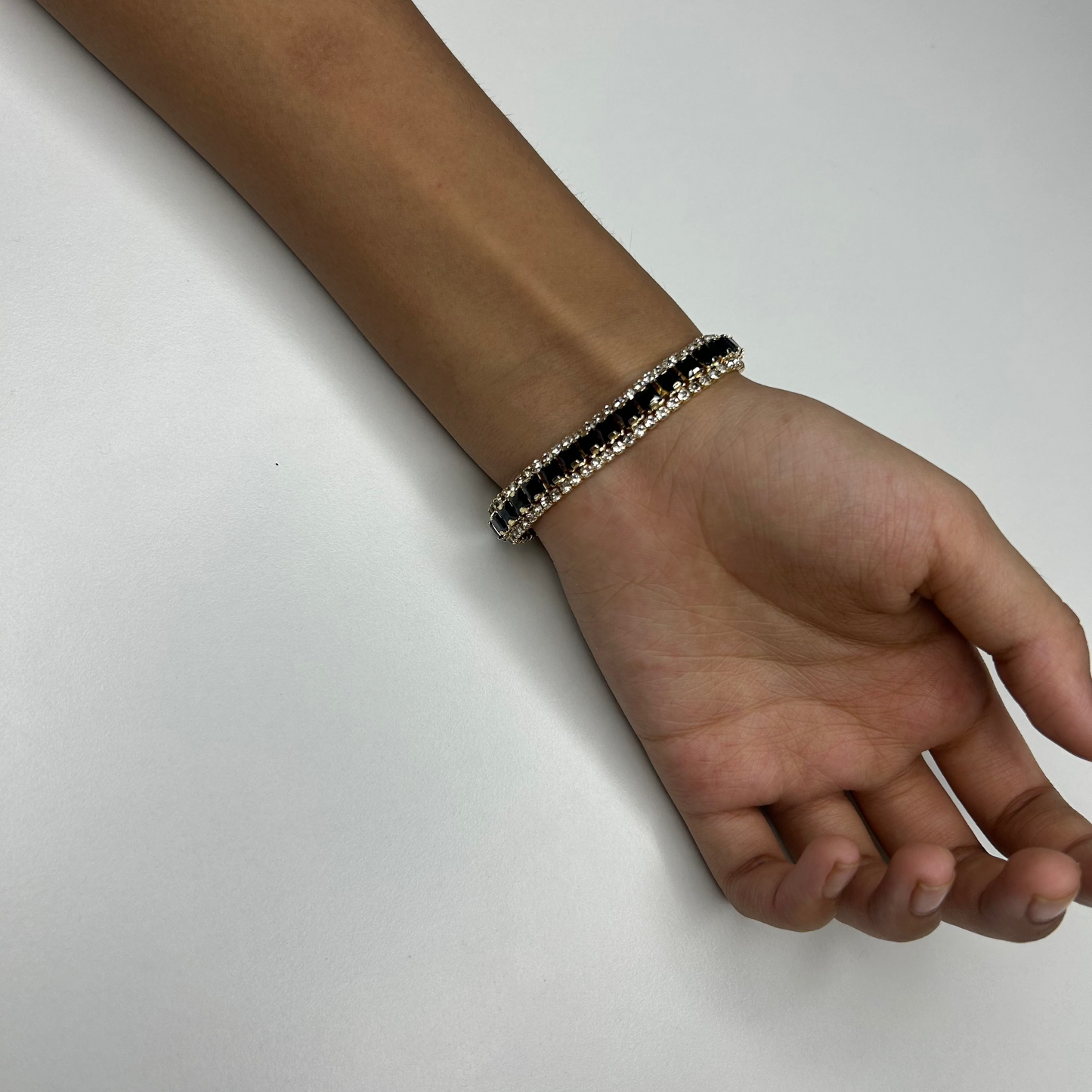 Oplique by Vineeta Stainless Steel Link Bracelet – Modern Minimalist Chic